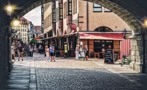 Outlet Malls With Designer Discounts Year-Round