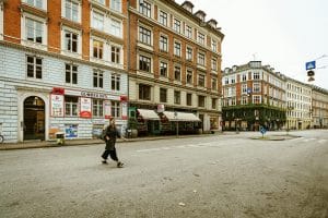 Neighborhood Walks: Discovering Hidden Gems