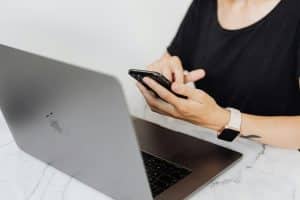 Layering Techniques for Office Comfort