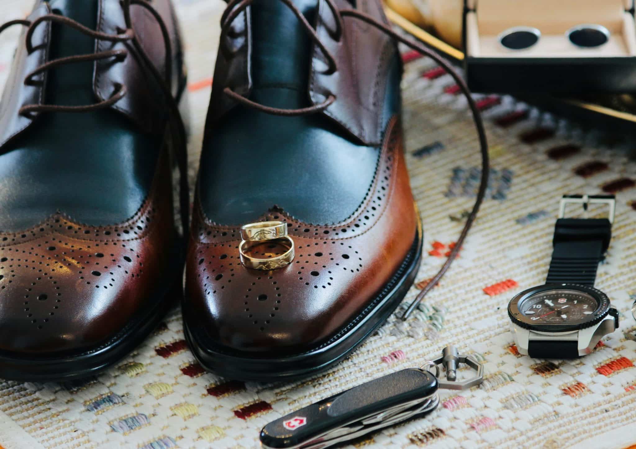 Accessories That Complete Professional Outfits